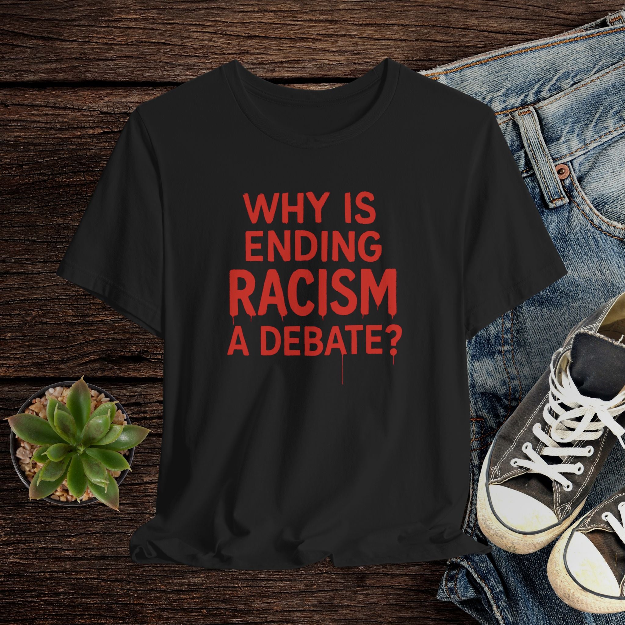 Maglietta "Up For Debate"